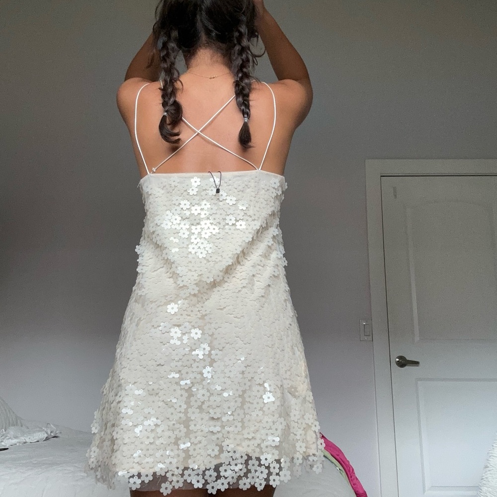 floral sequin dress - Picture 4 of 6